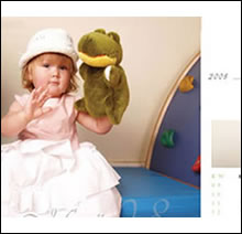 Fotoshooting für einen Kalender mit Baby